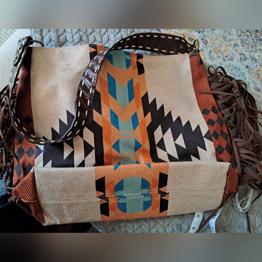 Western Zippered Lined Bag With Fringe NWOT